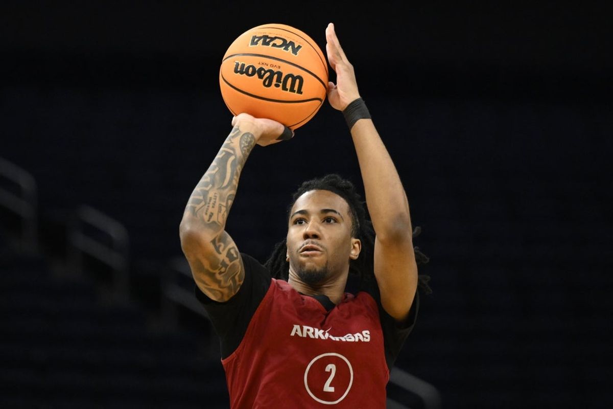 Mar 26, 2025; San Francisco, CA, USA; Arkansas Razorbacks guard Boogie Fland (2) shoots the basketball during NCAA Tournament West Regional Practice at Chase Center. Mandatory Credit: Eakin Howard-Imagn Images