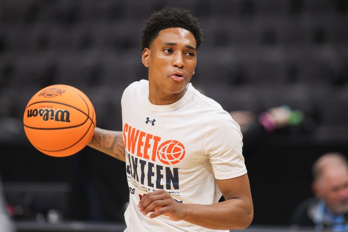 Mar 27, 2025; Atlanta, GA, USA; Auburn Tigers guard Tahaad Pettiford (0) dribbles during NCAA Tournament South Regional Practice at State Farm Arena. Mandatory Credit: Brett Davis-Imagn Images