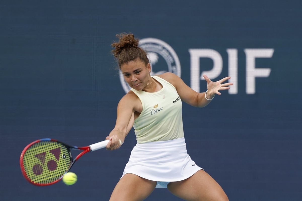 Mar 27, 2025; Miami, FL, USA; Jasmine Paolini (ITA) hits a forehand against Aryna Sabalenka (not pictured) in a women's singles semifinal on day ten of the Miami Open at Hard Rock Stadium. Mandatory Credit: Geoff Burke-Imagn Images)