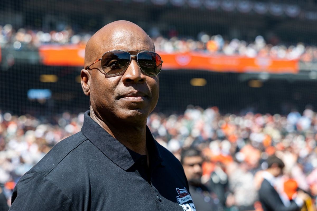 Apr 4, 2025; San Francisco, California, USA; San Francisco Giants legend Barry Bonds is introduced before the game against the Seattle Mariners at Oracle Park. Mandatory Credit: Bob Kupbens-Imagn Images