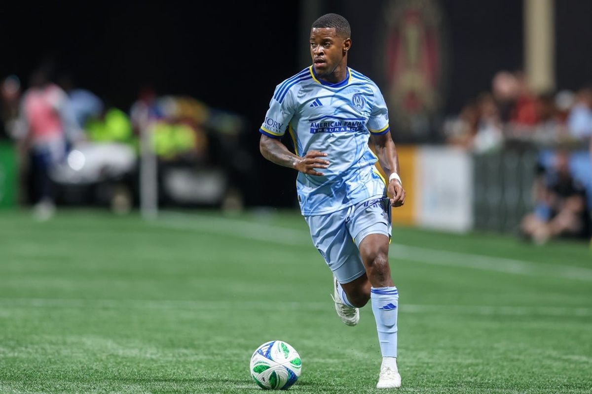 Apr 5, 2025; Atlanta, Georgia, USA; Atlanta United forward Xande Silva (45) handles the ball against FC Dallas in the second half at Mercedes-Benz Stadium. Mandatory Credit: Brett Davis-Imagn Images