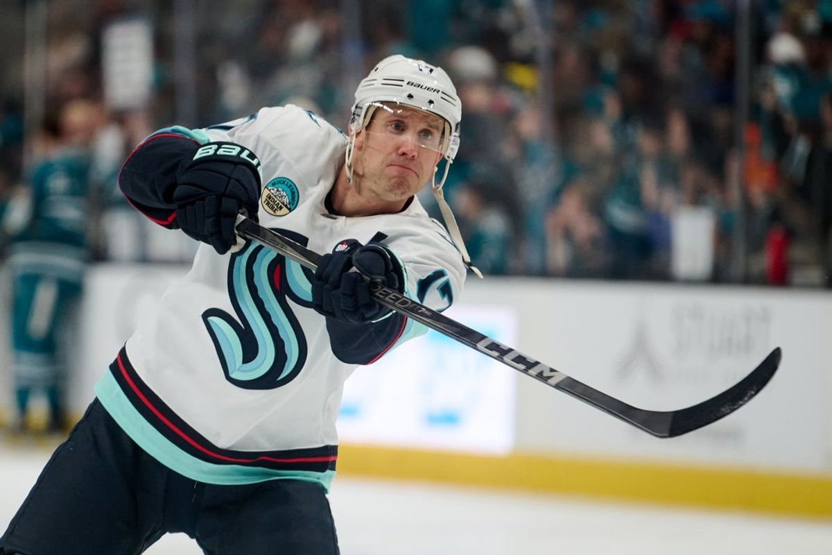 Apr 5, 2025; San Jose, California, USA; Seattle Kraken center Jaden Schwartz (17) warms up before the game against the San Jose Sharks at SAP Center at San Jose. Mandatory Credit: Robert Edwards-Imagn Images