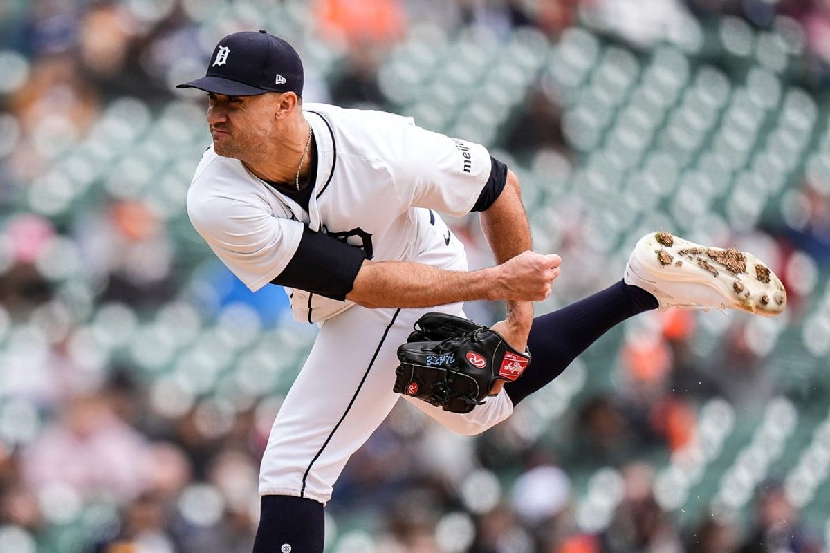 Detroit Tigers pitcher Jack Flaherty (9) throws New York Yankees during the second inning at Comerica Park in Detroit on Wednesday, April 9, 2025.