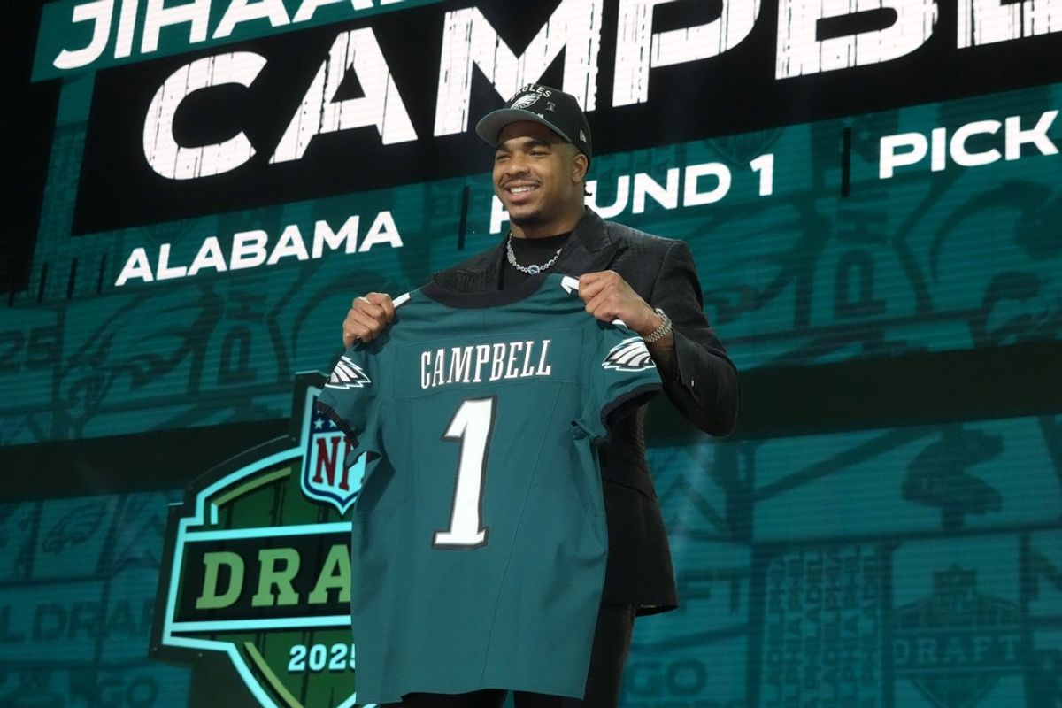 Apr 24, 2025; Green Bay, WI, USA; Alabama Crimson Tide linebacker Jihaad Campbell is selected by the Philadelphia Eagles as the number 31 pick in the first round of the 2025 NFL Draft at Lambeau Field. Mandatory Credit: Kirby Lee-Imagn Images