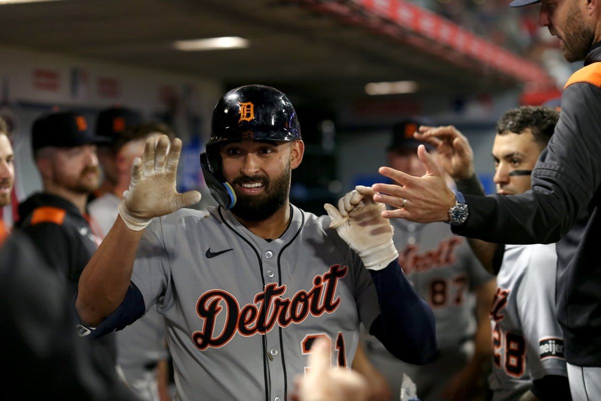 May 2, 2025; Anaheim, California, USA; Detroit Tigers outfielder Riley Greene (31) celebrates with teammates after hitting a home run during the ninth inning against the Los Angeles Angels at Angel Stadium. Mandatory Credit: Jason Parkhurst-Imagn Images