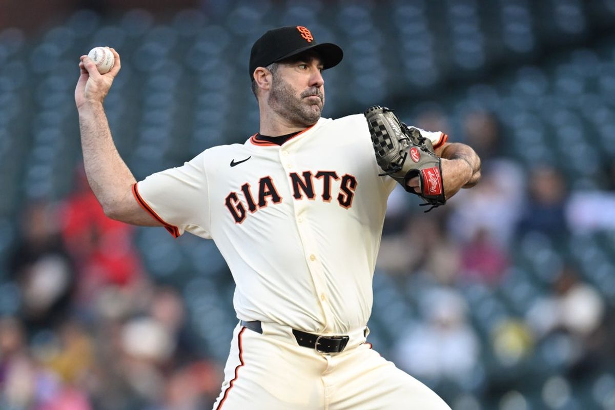 May 1, 2025; San Francisco, California, USA; San Francisco Giants starting pitcher Justin Verlander (35) throws against the Colorado Rockies in the first inning at Oracle Park. Mandatory Credit: Eakin Howard-Imagn Images