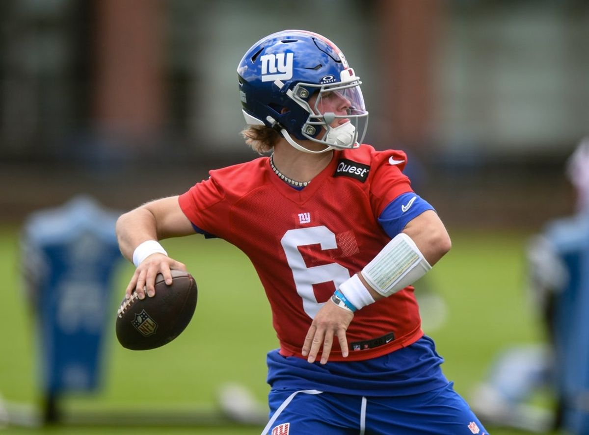 May 10, 2025; East Rutherford, NJ, USA; New York Giants quarterback Jaxson Dart (6) throws a pass during rookie minicamp at Quest Diagnostics Training Center. Mandatory Credit: John Jones-Imagn Images