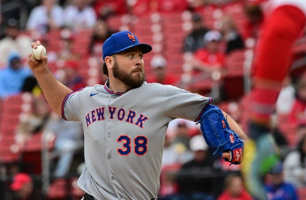 May 4, 2025; St. Louis, Missouri, USA;  New York Mets pitcher Tylor Megill (38) throws against the St. Louis Cardinals at Busch Stadium. Mandatory Credit: Tim Vizer-Imagn Images