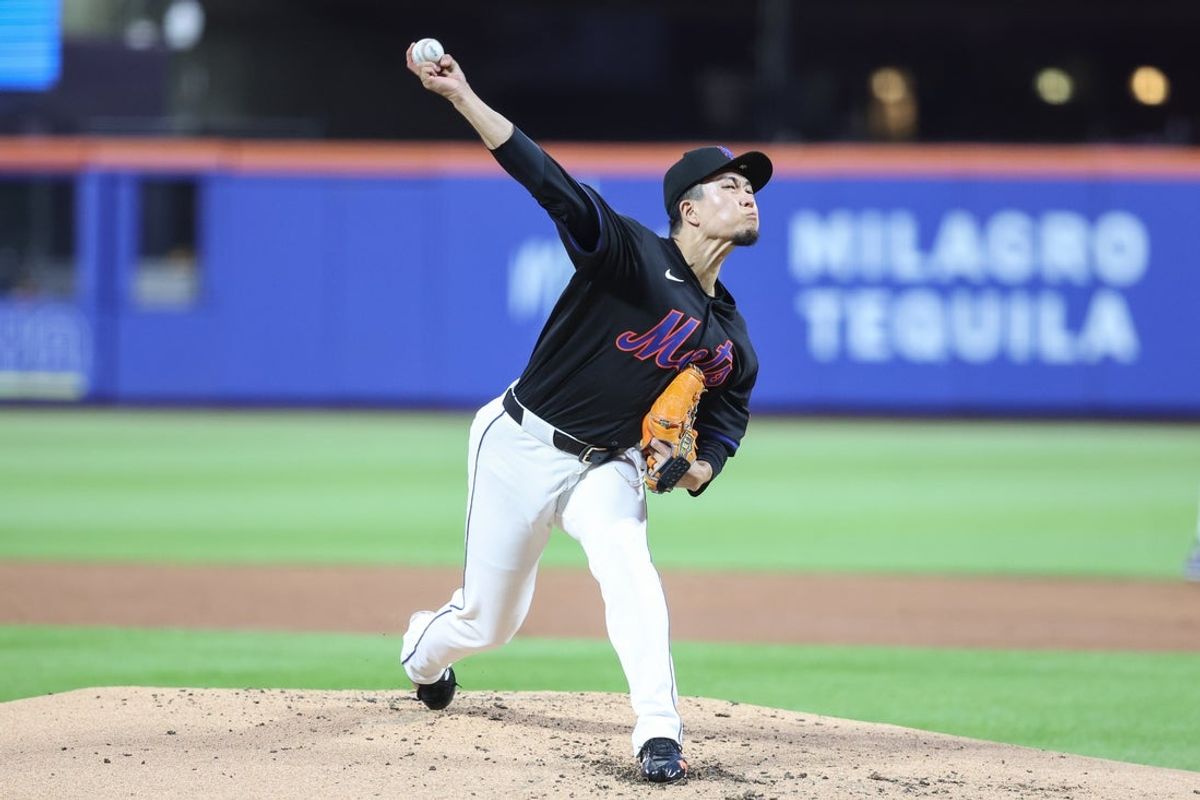 May 13, 2025; New York City, New York, USA; New York Mets starting pitcher Kodai Senga (34) pitches in the third inning against the Pittsburgh Pirates at Citi Field. Mandatory Credit: Wendell Cruz-Imagn Images
