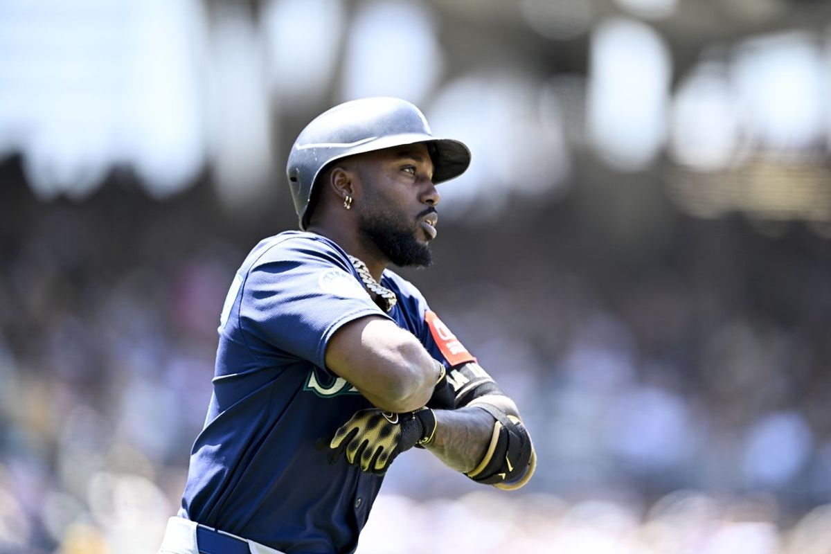 May 18, 2025; San Diego, California, USA; Seattle Mariners left fielder Randy Arozarena (56) rounds the bases after hitting a solo home run during the fourth inning against the San Diego Padres at Petco Park. Mandatory Credit: Denis Poroy-Imagn Images