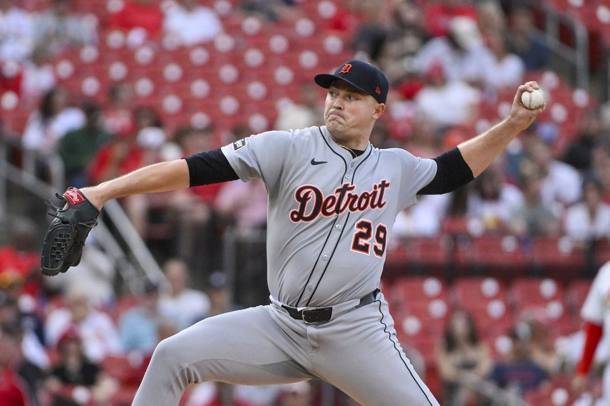 May 20, 2025; St. Louis, Missouri, USA;  Detroit Tigers starting pitcher Tarik Skubal (29) pitches against the St. Louis Cardinals during the first inning at Busch Stadium. Mandatory Credit: Jeff Curry-Imagn Images
