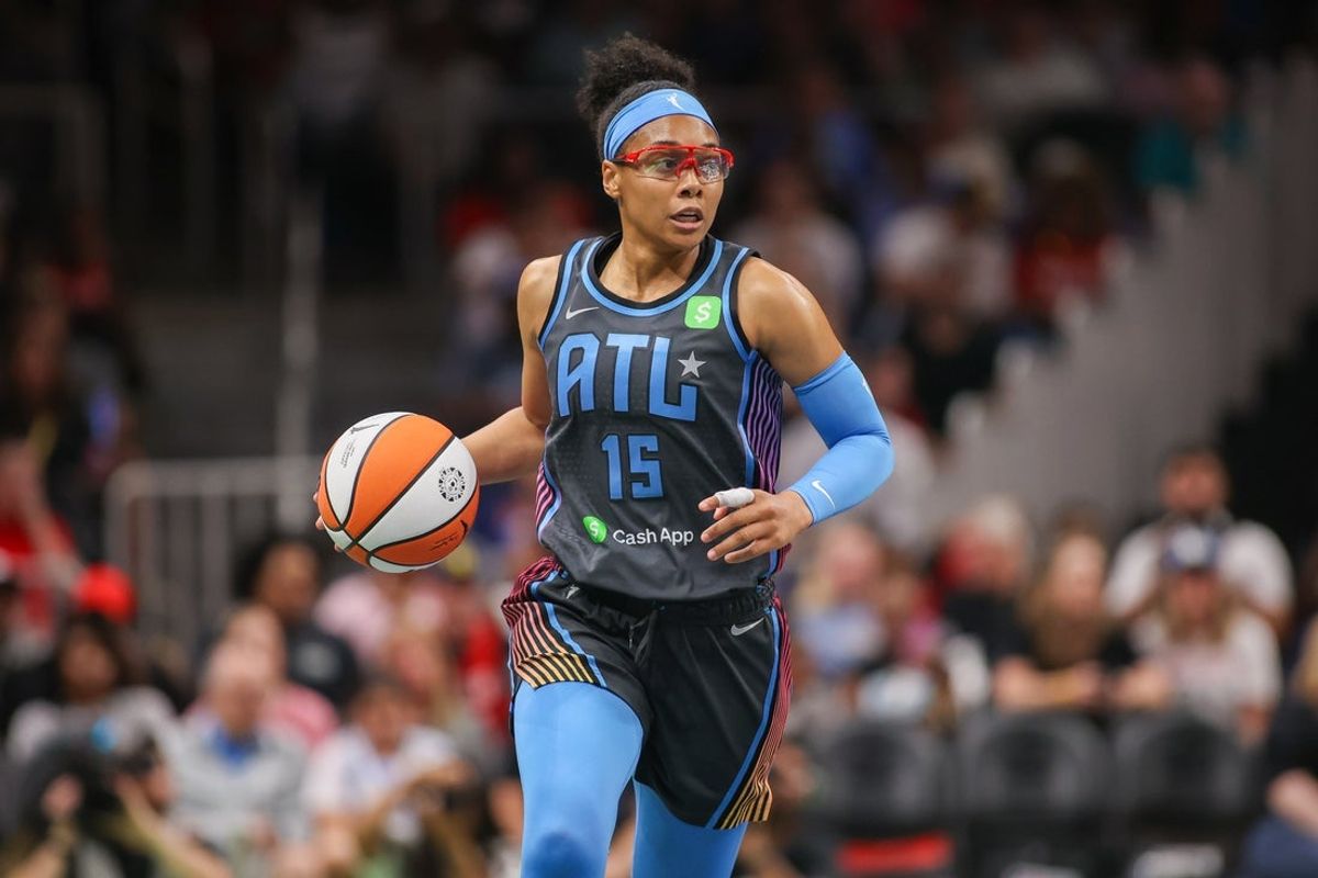 May 22, 2025; Atlanta, Georgia, USA; Atlanta Dream guard Allisha Gray (15) dribbles against the Indiana Fever in the first half at State Farm Arena. Mandatory Credit: Brett Davis-Imagn Images
