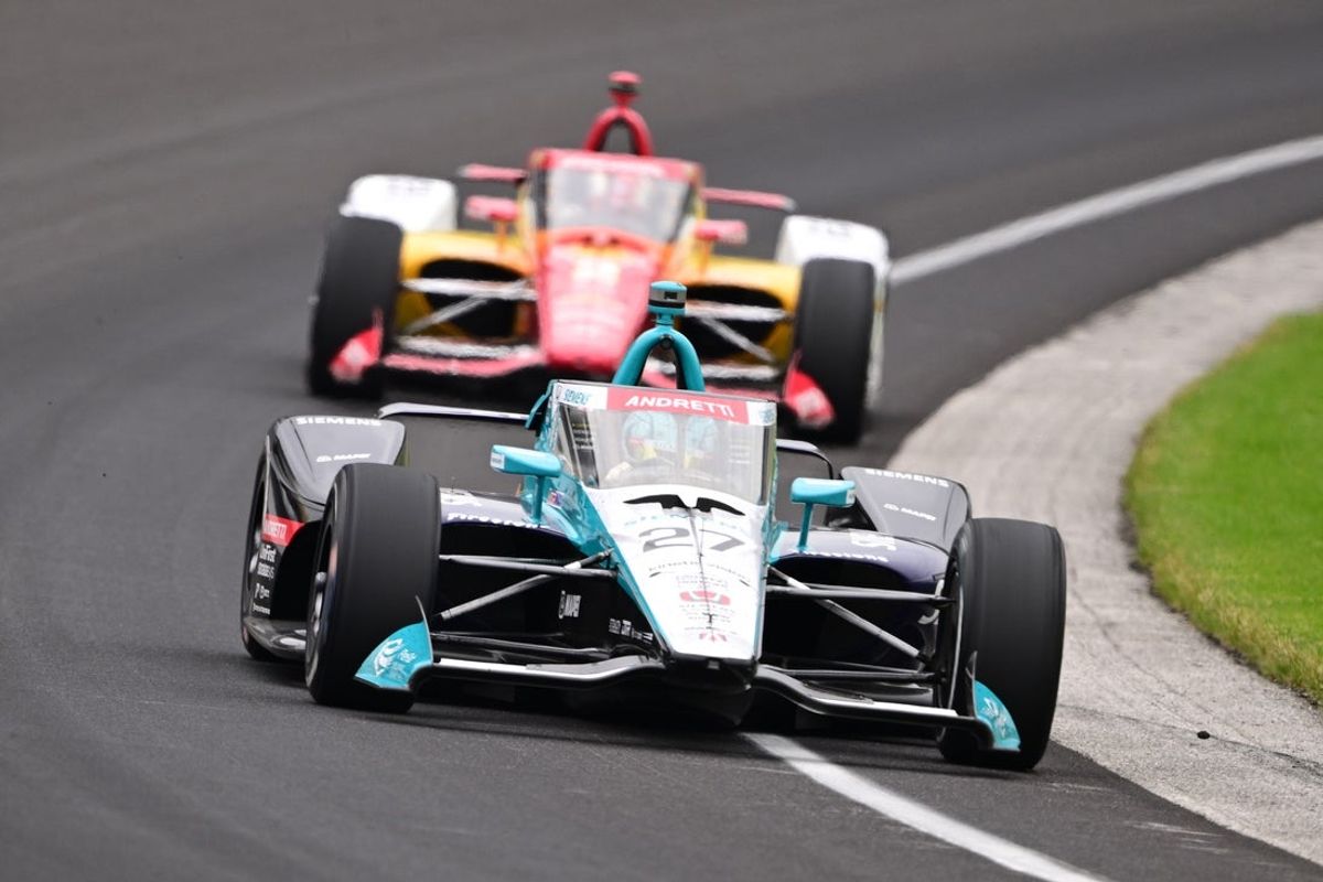 May 25, 2025; Indianapolis, Indiana, USA; Andretti Autosport driver Kyle Kirkwood (27) during the 109th Running of the Indianapolis 500 at Indianapolis Motor Speedway. Mandatory Credit: Marc Lebryk-Imagn Images