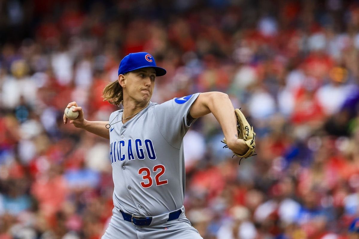 May 25, 2025; Cincinnati, Ohio, USA; Chicago Cubs starting pitcher Ben Brown (32) pitches against the Cincinnati Reds in the first inning at Great American Ball Park. Mandatory Credit: Katie Stratman-Imagn Images