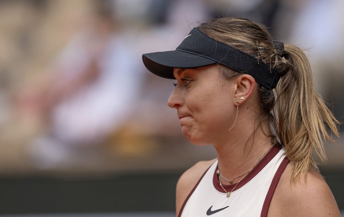 May 26, 2025; Paris, FR; Paula Badosa of Spain  during her match against Naomi Osaka of Japan on day two at Roland Garros Stadium. Mandatory Credit: Susan Mullane-Imagn Images