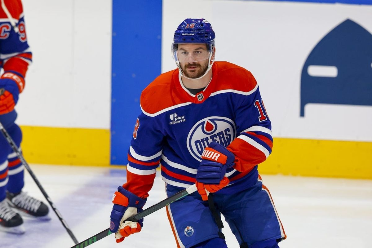May 27, 2025; Edmonton, Alberta, CAN; Edmonton Oilers left wing Zach Hyman (18) skates in warmup prior to the game against the Dallas Stars in game four of the Western Conference Final of the 2025 Stanley Cup Playoffs at Rogers Place. Hyman leaves game in first period and will not return. Mandatory Credit: Perry Nelson-Imagn Images