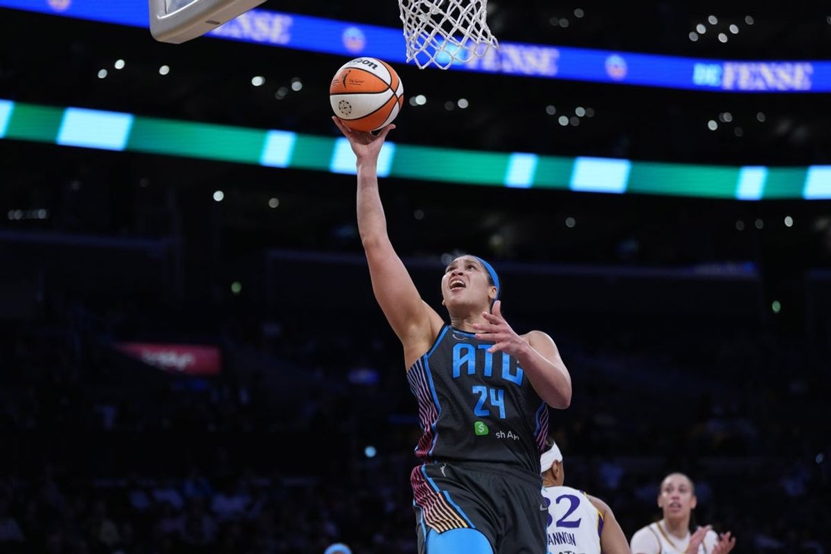 May 27, 2025; Los Angeles, California, USA;  Atlanta Dream forward Brionna Jones (24) shoots in the second half against the LA Sparks at Crypto.com Arena. Mandatory Credit: Kirby Lee-Imagn Images