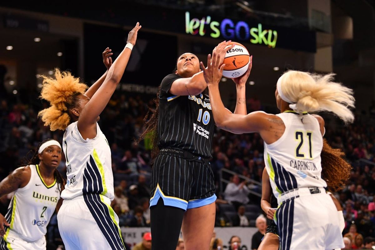 May 29, 2025; Chicago, Illinois, USA; Chicago Sky center Kamilla Cardoso (10) goes up for a shot during the first half against the Dallas Wings at the Wintrust Arena. Mandatory Credit: Patrick Gorski-Imagn Images