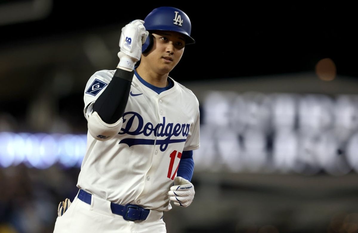 May 30, 2025; Los Angeles, California, USA; Los Angeles Dodgers designated hitter Shohei Ohtani (17) rounds the bases after hitting a home run during the sixth inning against the New York Yankees at Dodger Stadium. Mandatory Credit: Jason Parkhurst-Imagn Images