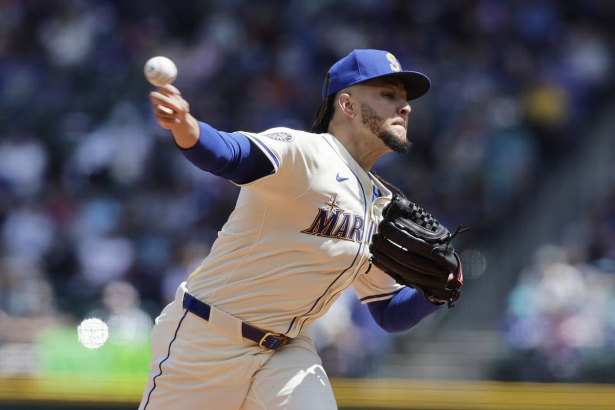 Jun 1, 2025; Seattle, Washington, USA; Seattle Mariners starting pitcher Luis Castillo (58) throws against the Minnesota Twins during the second inning at T-Mobile Park. Mandatory Credit: John Froschauer-Imagn Images