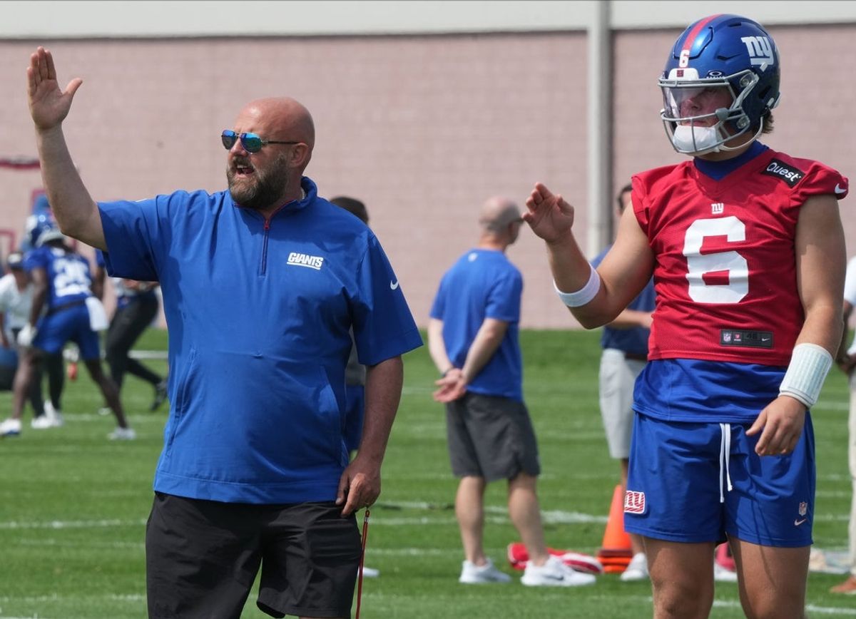 East Rutherford, NJ -- June 5, 2025 -- Coach Brian Daboll with quarterback Jaxson Dart as the New York Giants players participate in their 2025 OTAÕs at the Quest Diagnostic Giants Training Center in East Rutherford.