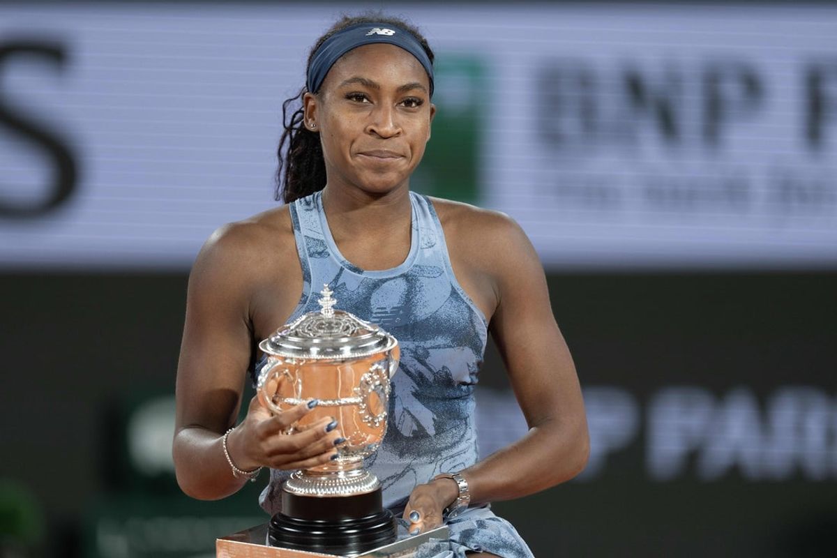Jun 7, 2025; Paris, FR;  Coco Gauff of the United States poses with the trophy after winning the womenís singles final against Aryna Sabalenka on day 14 at Roland Garros Stadium. Mandatory Credit: Susan Mullane-Imagn Images
