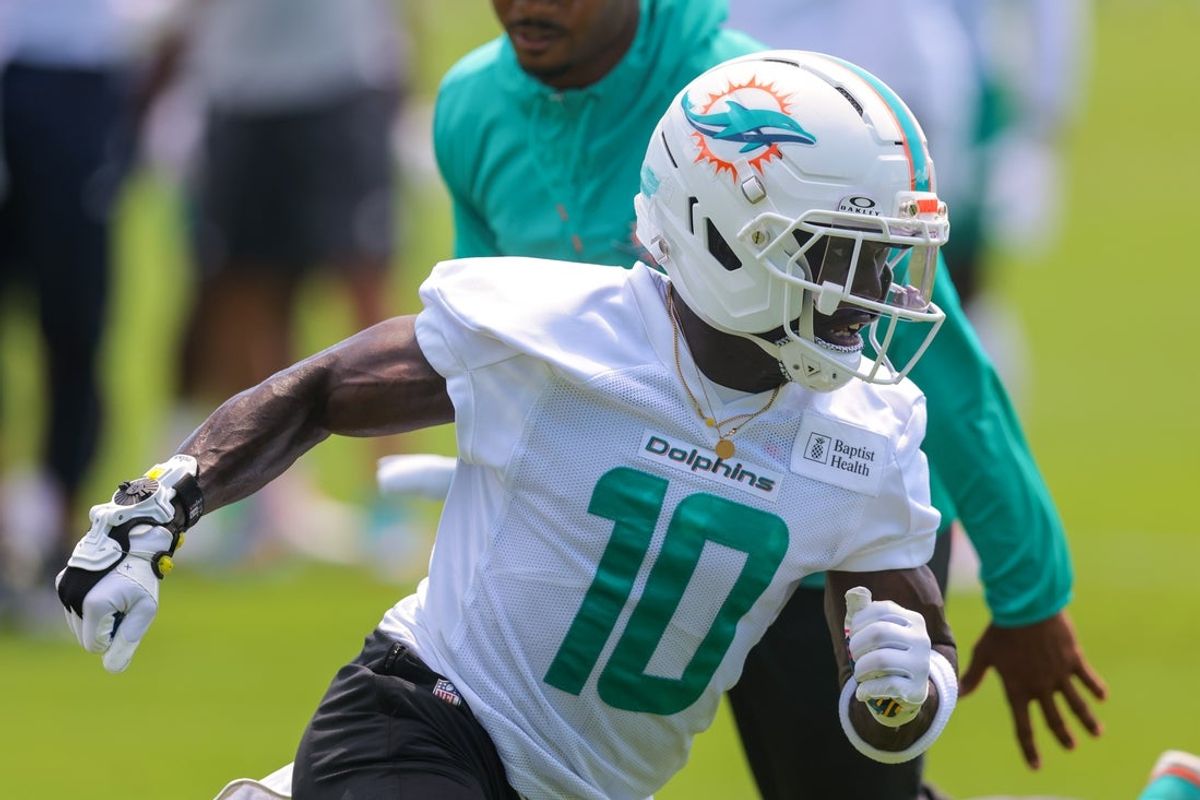 Jun 10, 2025; Miami, FL, USA; Miami Dolphins wide receiver Tyreek Hill (10) practices during mandatory minicamp at Hard Rock Stadium. Mandatory Credit: Sam Navarro-Imagn Images