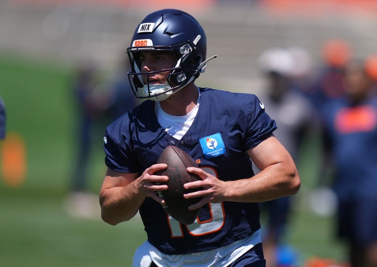 Jun 10, 2025; Denver, CO, USA;Denver Broncos quarterback Bo Nix (10) during minicamp at Broncos Park Powered by CommonSpirit. Mandatory Credit: Ron Chenoy-Imagn Images