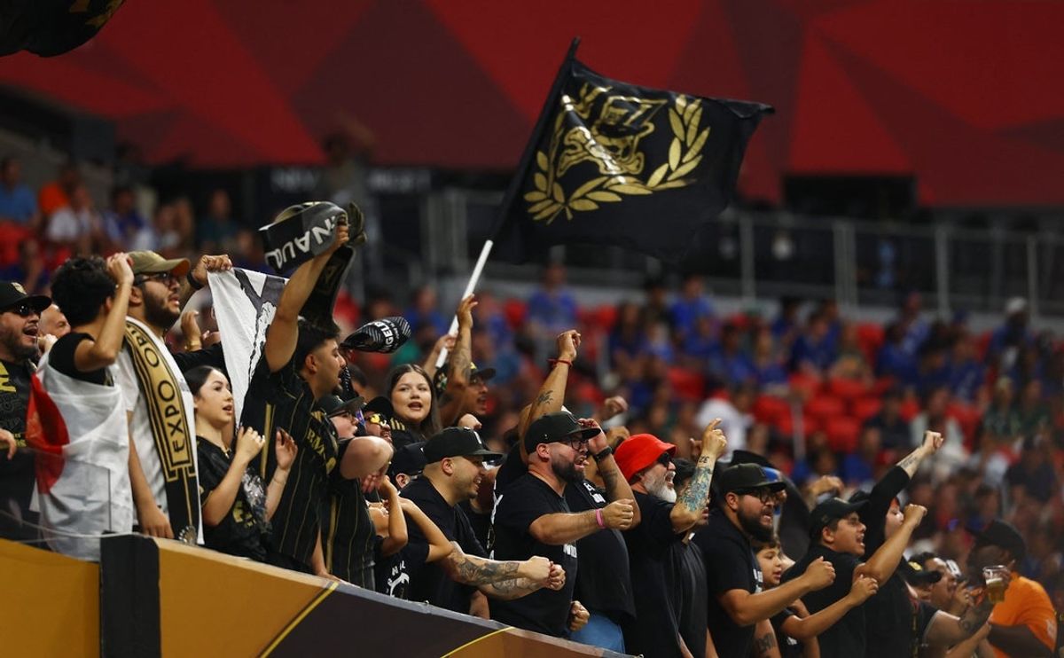 [Subscription Customers Only] Jun 16, 2025; Atlanta, Georgia, USA; Los Angeles FC fans during the match during a group stage match of the 2025 FIFA Club World Cup at Mercedes-Benz Stadium. Mandatory Credit: Kai Pfaffenbach-Reuters via Imagn Images