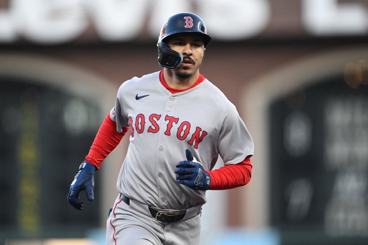 Jun 20, 2025; San Francisco, California, USA; Boston Red Sox second baseman David Hamilton (17) runs the bases after hitting a two-run home run against the San Francisco Giants in the third inning at Oracle Park. Mandatory Credit: Eakin Howard-Imagn Images