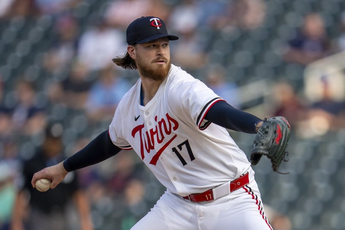 Jun 23, 2025; Minneapolis, Minnesota, USA; Minnesota Twins starting pitcher Bailey Ober (17) delivers a pitch against the Seattle Mariners in the first inning at Target Field. Mandatory Credit: Jesse Johnson-Imagn Images