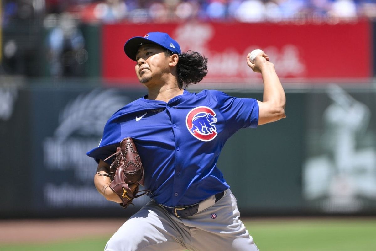 Jun 26, 2025; St. Louis, Missouri, USA;  Chicago Cubs starting pitcher Shota Imanaga (18) pitches against the St. Louis Cardinals during the second inning at Busch Stadium. Mandatory Credit: Jeff Curry-Imagn Images