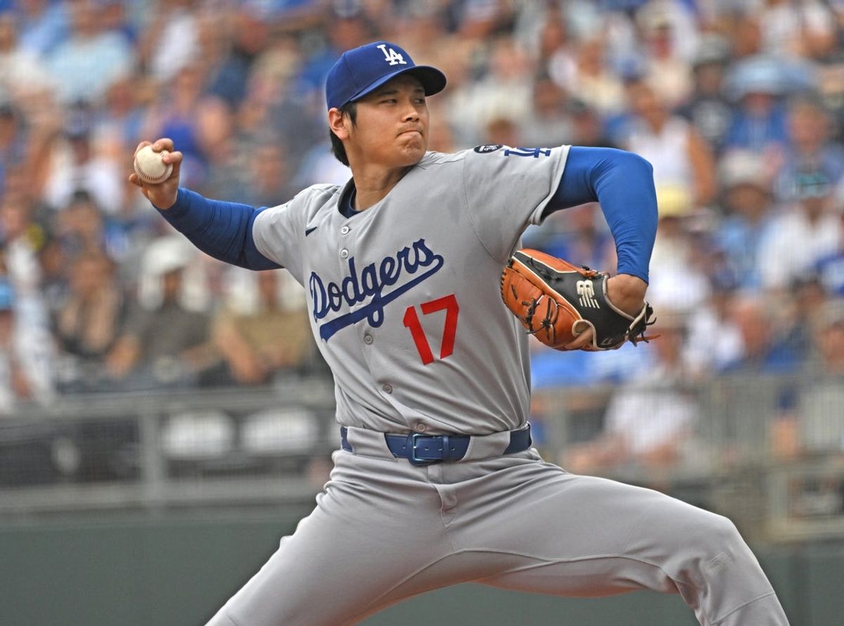 Jun 28, 2025; Kansas City, Missouri, USA;  Los Angeles Dodgers' Shohei Ohtani (17) throws a pitch in the first inning against the Kansas City Royals  at Kauffman Stadium. Mandatory Credit: Peter Aiken-Imagn Images