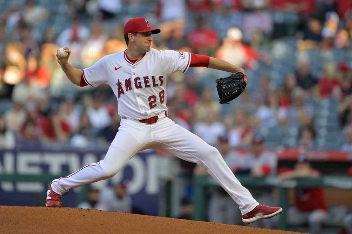 Jun 28, 2025; Anaheim, California, USA;  Los Angeles Angels starting pitcher Kyle Hendricks (28) delivers to the plate during the first inning against the Washington Nationals at Angel Stadium. Mandatory Credit: Jayne Kamin-Oncea-Imagn Images