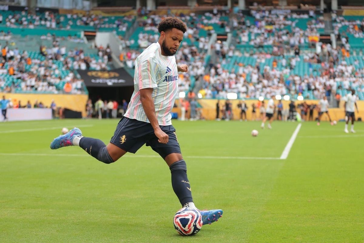 Jul 1, 2025; Miami Gardens, Florida, USA; Juventus FC midfielder midfielder Weston Mckennie (16) practices before the match against Real Madrid C.F.during a round of 16 match of the 2025 FIFA Club World Cup at Hard Rock Stadium. Mandatory Credit: Sam Navarro-Imagn Images
