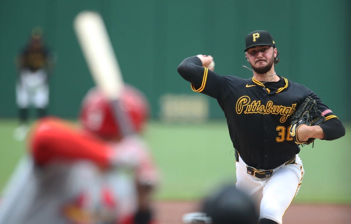 Jul 1, 2025; Pittsburgh, Pennsylvania, USA;  Pittsburgh Pirates starting pitcher Paul Skenes (30) delivers a pitch to St. Louis Cardinals first baseman Willson Contreras (40) during the first inning at PNC Park. Mandatory Credit: Charles LeClaire-Imagn Images