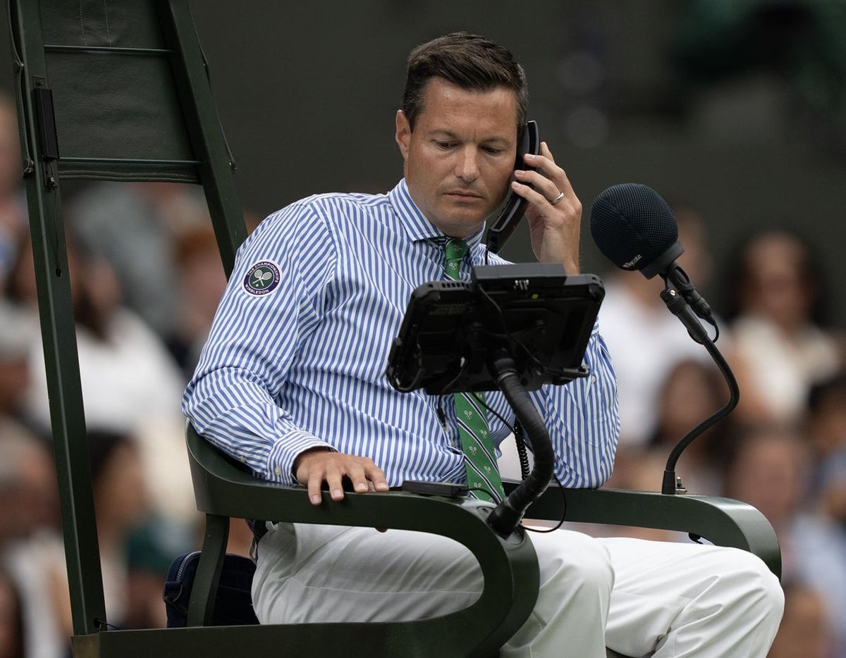 Jul 6, 2025; Wimbledon, United Kingdom; Chair Umpire, Nico Helwerth of Germany makes a call as the electronic line calling system going down in the Anastasia Pavlyuchenkova and Sonny Kartal of Great Britain match on day seven at the All England Lawn Tennis and Croquet Club. Mandatory Credit: Susan Mullane-Imagn Images