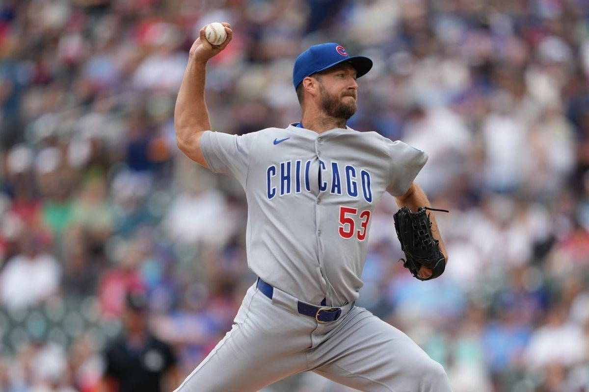 Jul 10, 2025; Minneapolis, Minnesota, USA; Chicago Cubs starting pitcher Colin Rea (53) pitches during the first inning against the Minnesota Twins at Target Field. Mandatory Credit: Jordan Johnson-Imagn Images