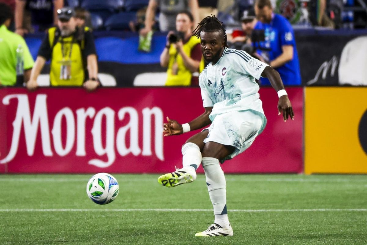 Jul 16, 2025; Seattle, Washington, USA; Colorado Rapids defender Chidozie Awaziem (6) passes against the Seattle Sounders FC during the second half at Lumen Field. Mandatory Credit: Joe Nicholson-Imagn Images