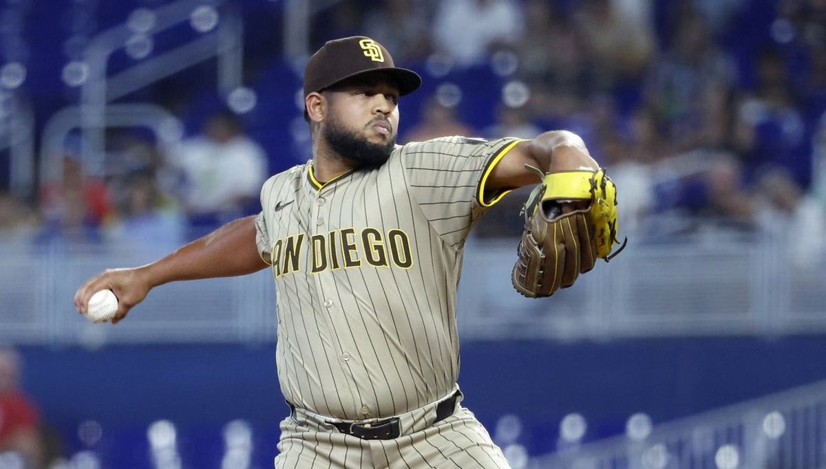 Jul 21, 2025; Miami, Florida, USA;  San Diego Padres starting pitcher Randy Vasquez (98) pitches against the Miami Marlins during thr first inning at loanDepot Park. Mandatory Credit: Rhona Wise-Imagn Images