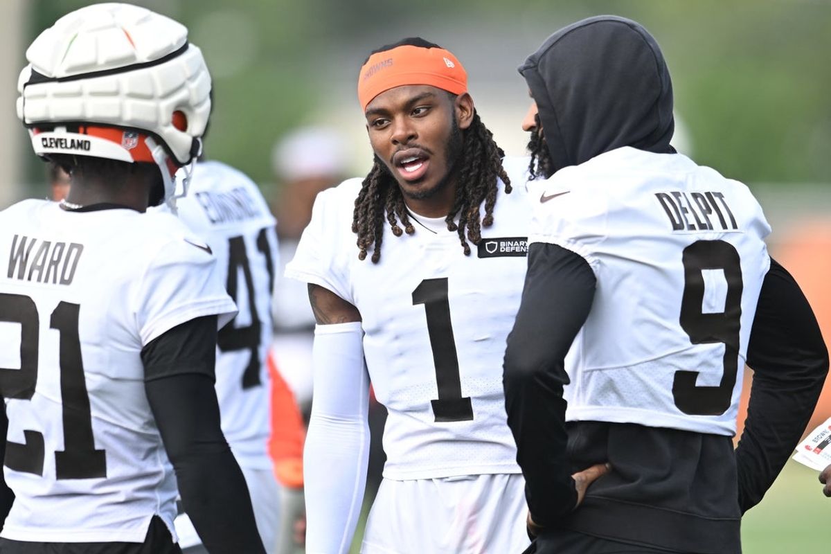Jul 26, 2025; Berea, OH, USA; Cleveland Browns cornerback Martin Emerson Jr. (1) talks to cornerback Denzel Ward (21) and safety Grant Delpit (9) during training camp at CrossCountry Mortgage Campus. Mandatory Credit: Ken Blaze-Imagn Images