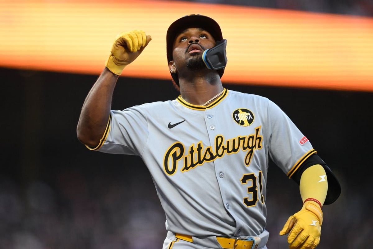 Jul 29, 2025; San Francisco, California, USA; Pittsburgh Pirates shortstop Liover Peguero (31) celebrates his solo home run against the San Francisco Giants during the fifth inning at Oracle Park. Mandatory Credit: Eakin Howard-Imagn Images