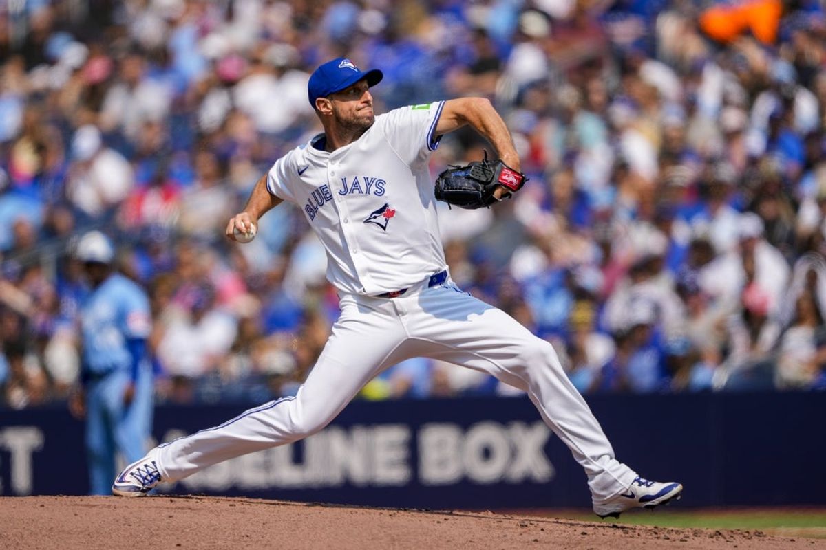 Aug 2, 2025; Toronto, Ontario, CAN; Toronto Blue Jays pitcher Max Scherzer (31) pitches to the Kansas City Royals during the second inning at Rogers Centre. Mandatory Credit: Kevin Sousa-Imagn Images