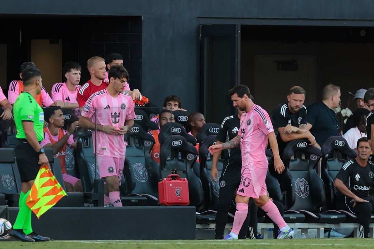 Aug 2, 2025; Fort Lauderdale, FL, USA; Inter Miami CF forward Lionel Messi (10) exits the game due to injury against Necaxa in the first half of a Leagues Cup group stage match at Chase Stadium. Mandatory Credit: Sam Navarro-Imagn Images