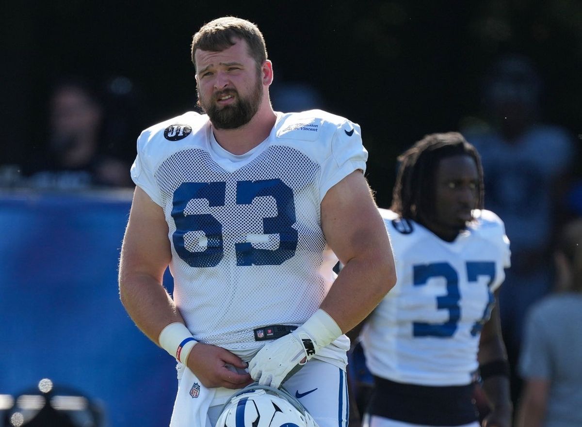 Indianapolis Colts center Danny Pinter (63) walks onto the field Sunday, Aug. 3, 2025, during Indianapolis Colts Training Camp at Grand Park in Westfield.