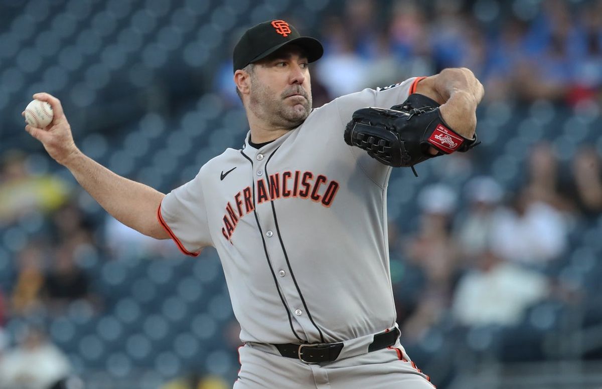 Aug 4, 2025; Pittsburgh, Pennsylvania, USA;  San Francisco Giants starting pitcher Justin Verlander (35) delivers a pitch against the Pittsburgh Pirates during the first inning at PNC Park. Mandatory Credit: Charles LeClaire-Imagn Images