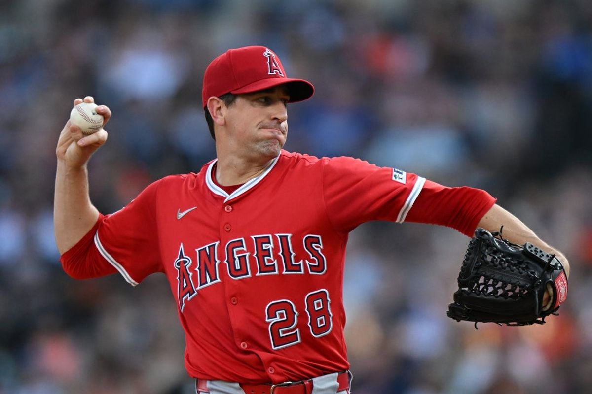 Aug 8, 2025; Detroit, Michigan, USA;  Los Angeles Angels starting pitcher Kyle Hendricks (28) throws a pitch against the Detroit Tigers in the first inning at Comerica Park. Mandatory Credit: Lon Horwedel-Imagn Images