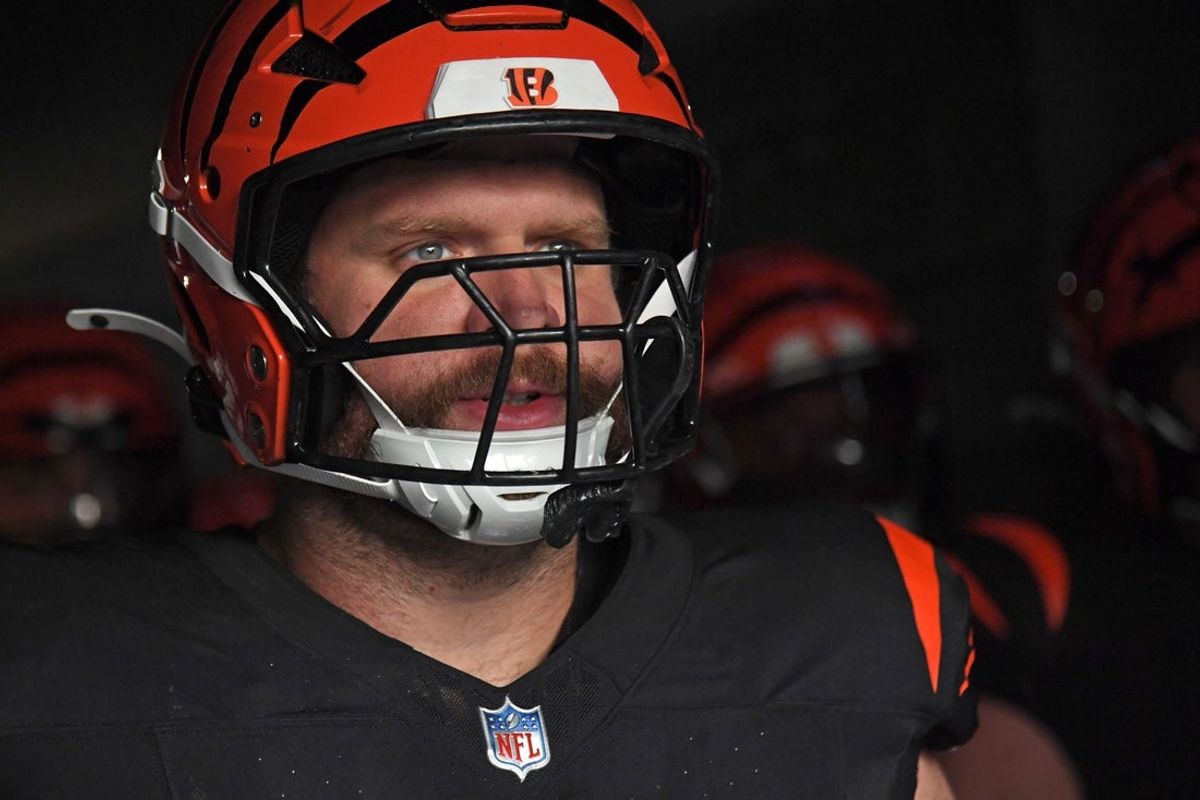 Aug 7, 2025; Philadelphia, Pennsylvania, USA; Cincinnati Bengals center Ted Karras (64) in the tunnel against the Philadelphia Eagles at Lincoln Financial Field. Mandatory Credit: Eric Hartline-Imagn Images