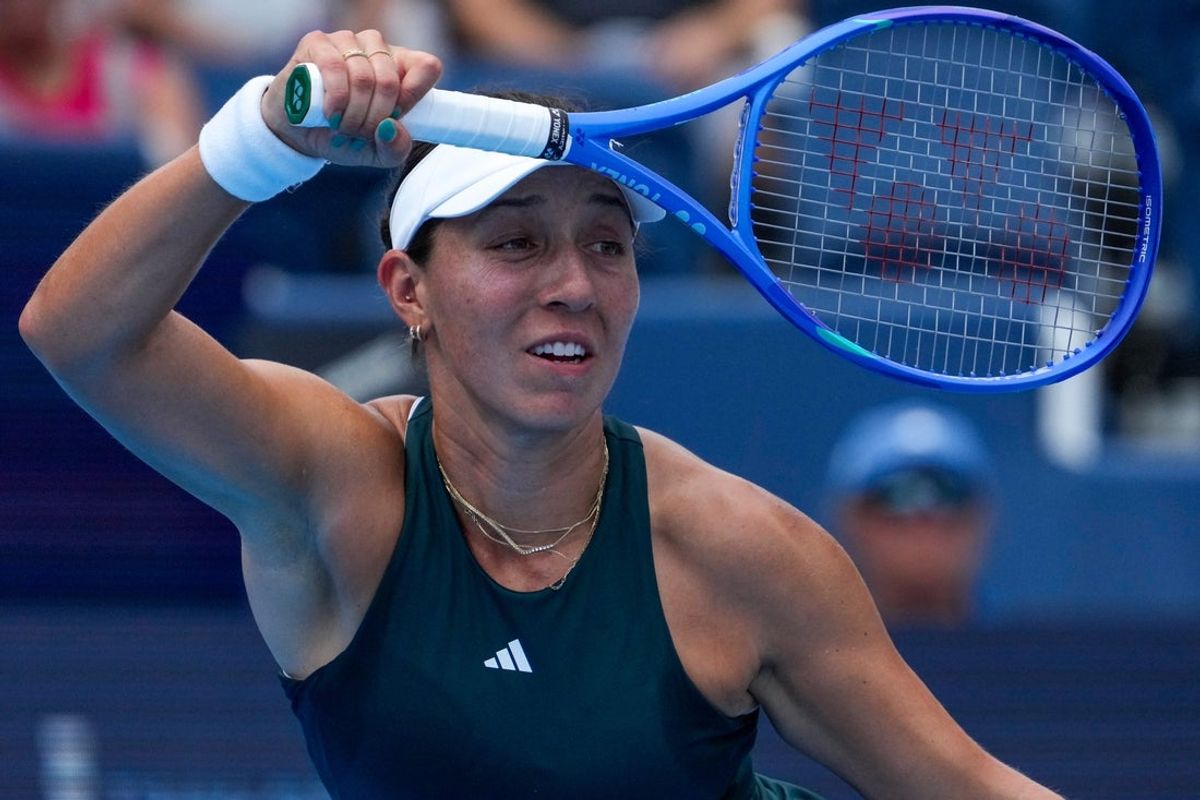 Jessica Pegula returns a shot in the Cincinnati Open third round match between Magda Linette and Jessica Pegula at the Lindner Family Tennis Center in Mason, Ohio, on Wednesday, Aug. 13, 2025. Linette won, 7-6, 3-6, 6-3.