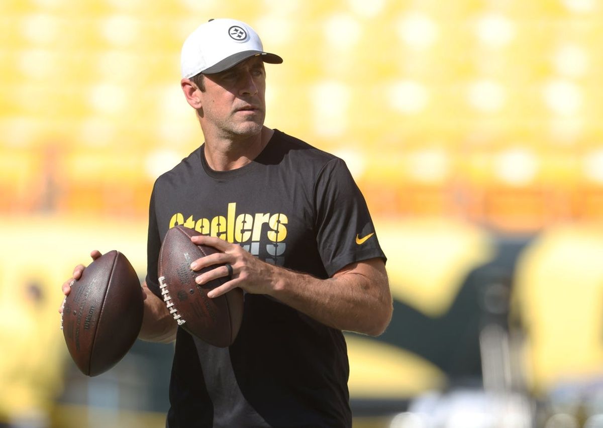 Aug 16, 2025; Pittsburgh, Pennsylvania, USA;  Pittsburgh Steelers quarterback Aaron Rodgers (8) warms up before the game against the Tampa Bay Buccaneers at Acrisure Stadium. Mandatory Credit: Charles LeClaire-Imagn Images